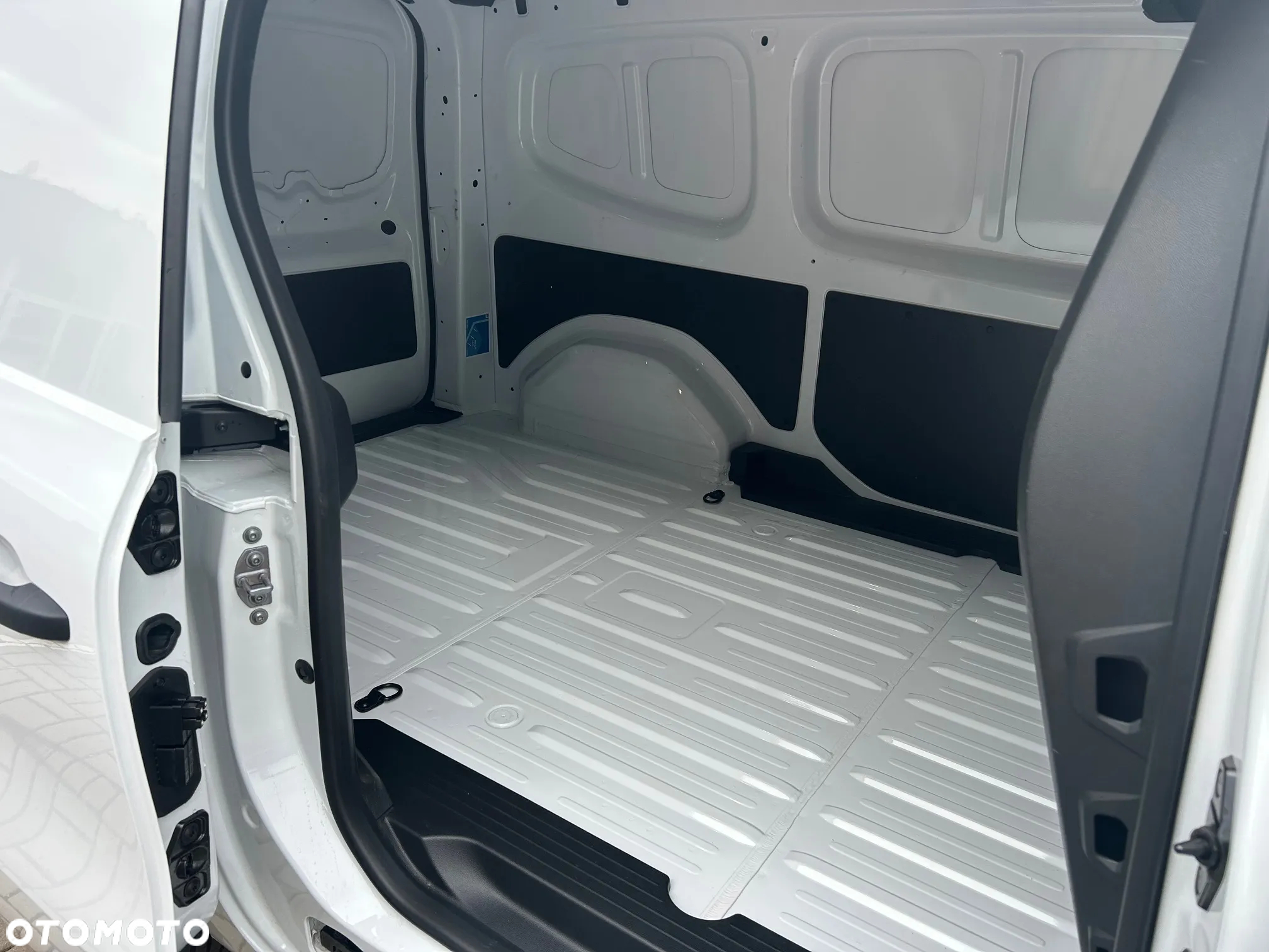Renault Kangoo VAN Extra - 17