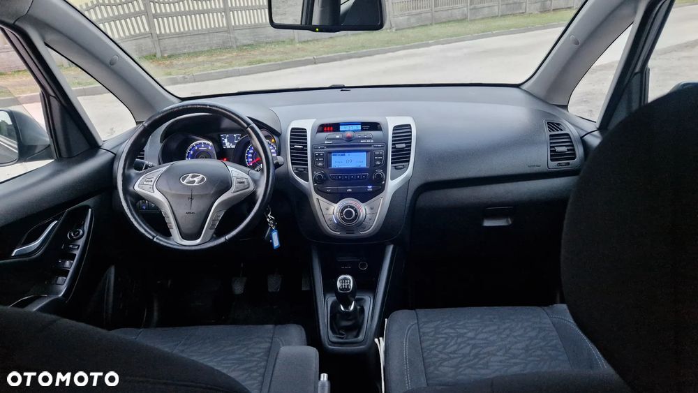 Hyundai ix20 1.4 blue Comfort - 12