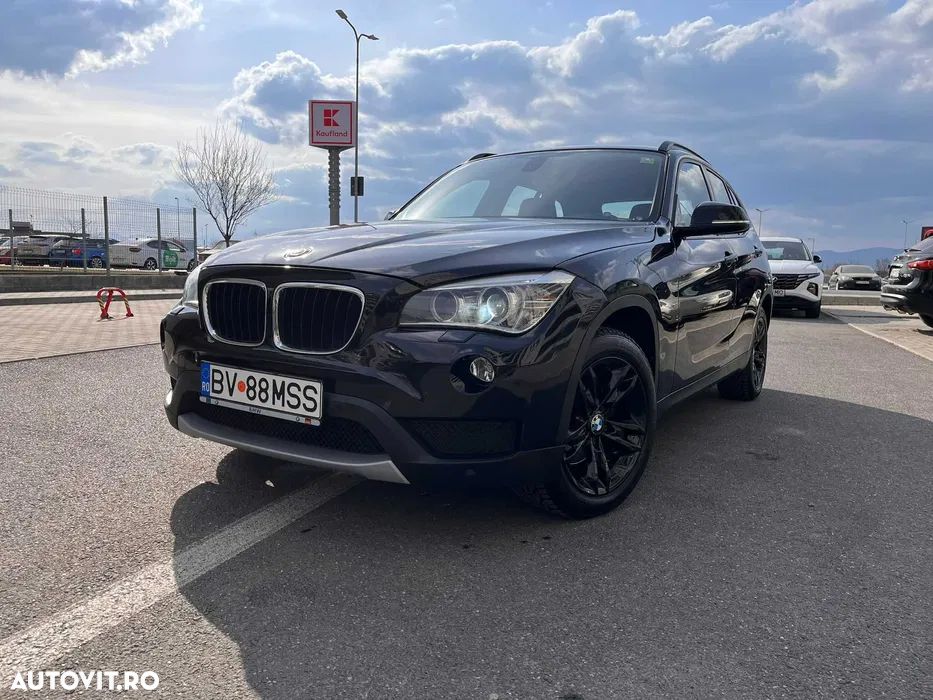 BMW X1 xDrive28i Aut. Sport Line - 1