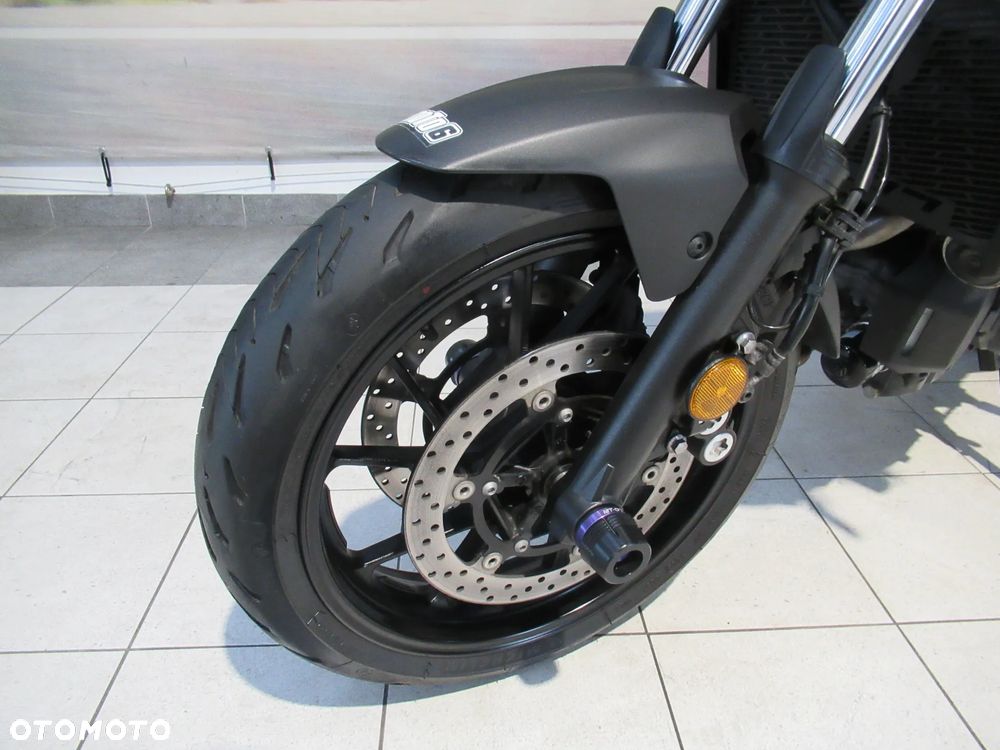 Yamaha MT - 23