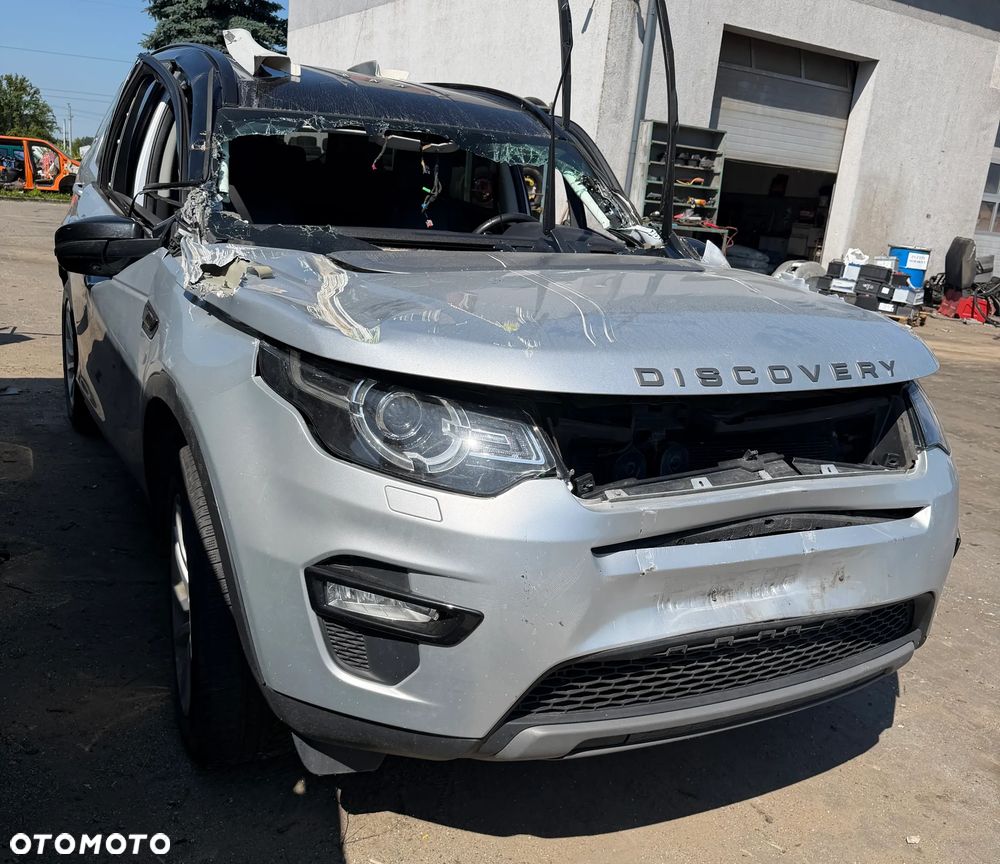 Land Rover Discovery Sport - 2