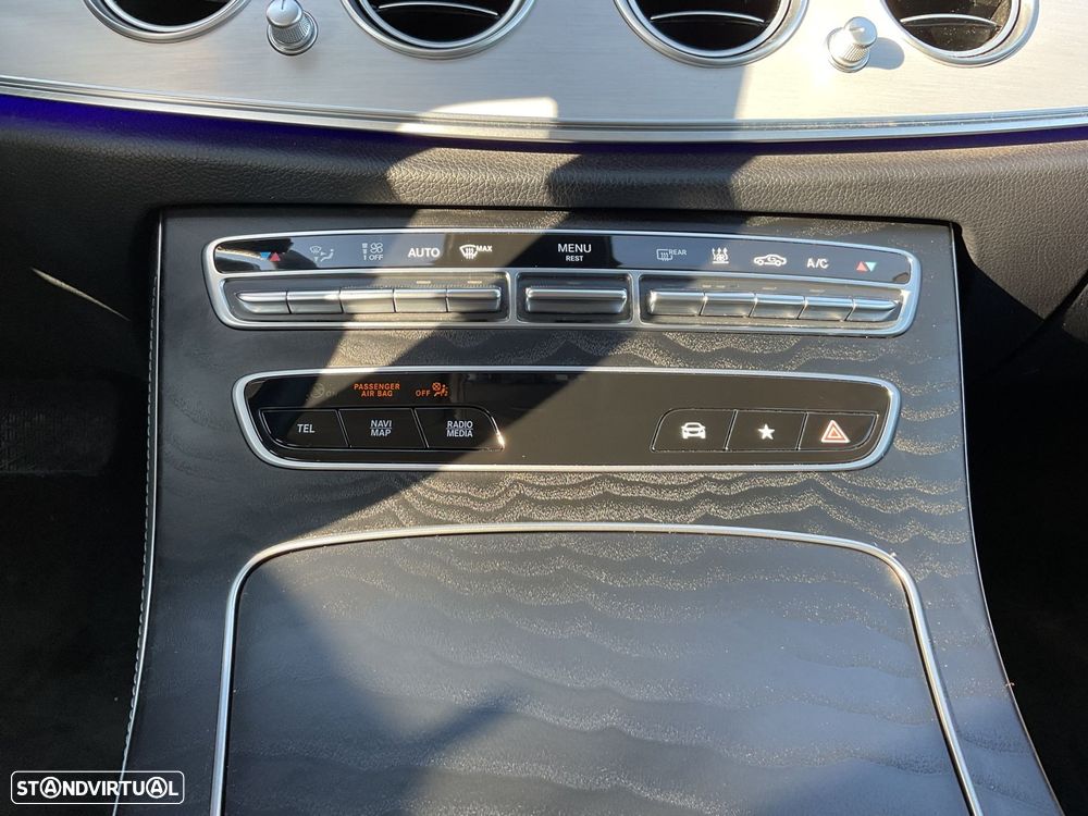 Mercedes-Benz E 300 de Avantgarde - 35