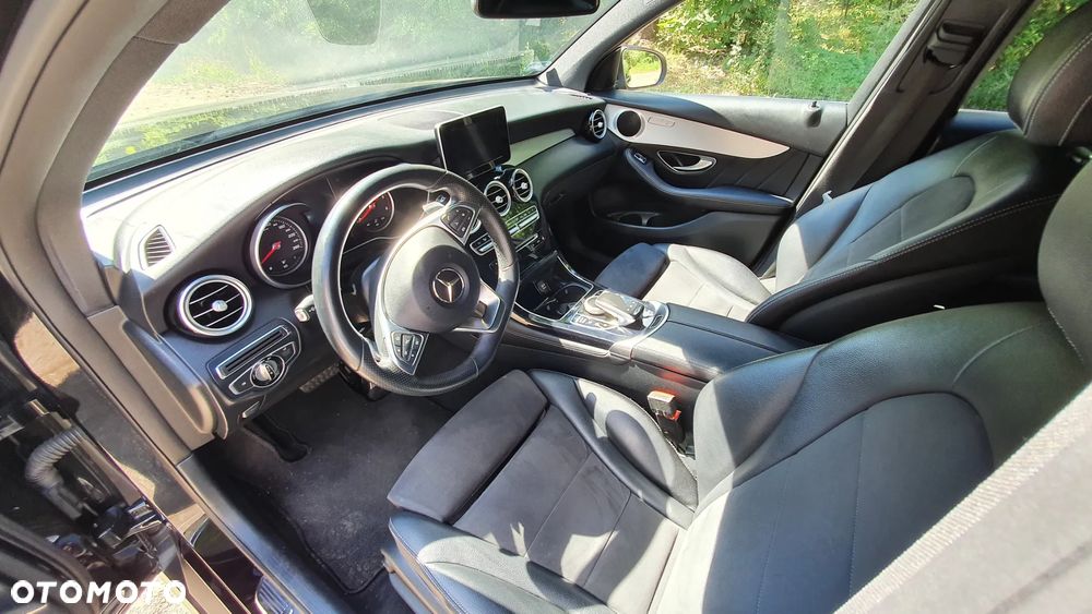 Mercedes-Benz GLC - 7