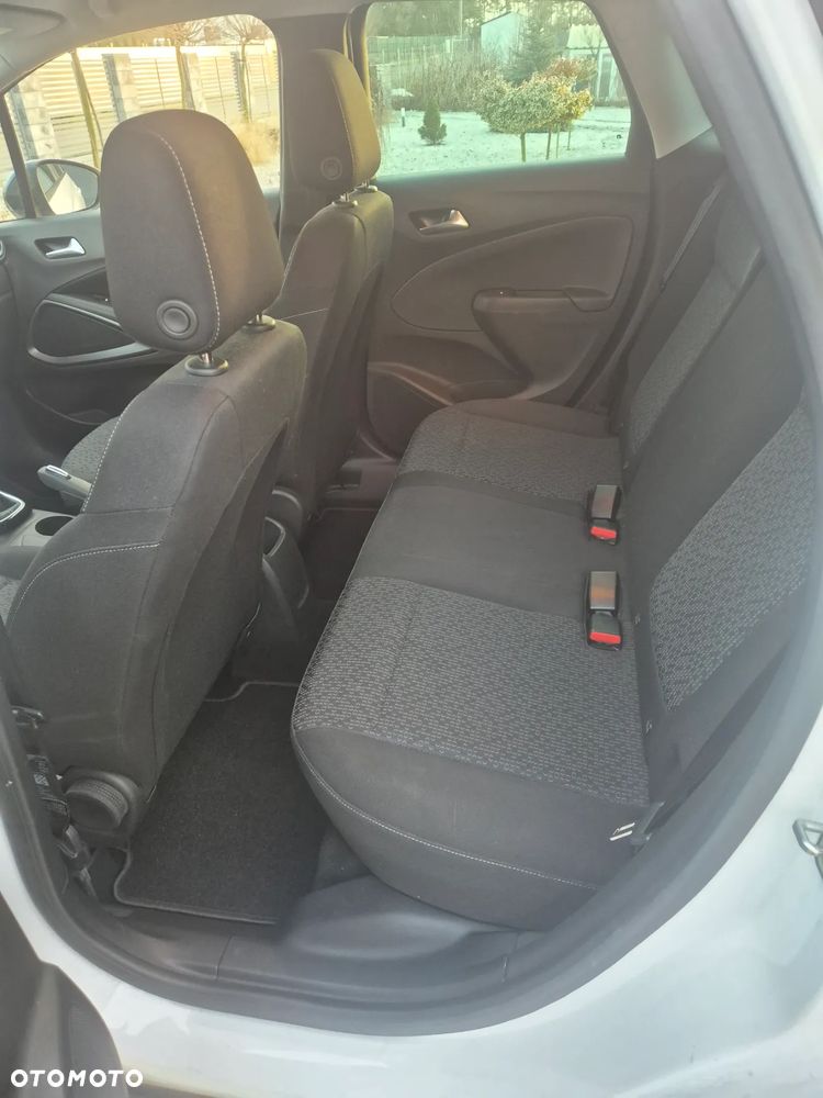 Opel Crossland X - 9