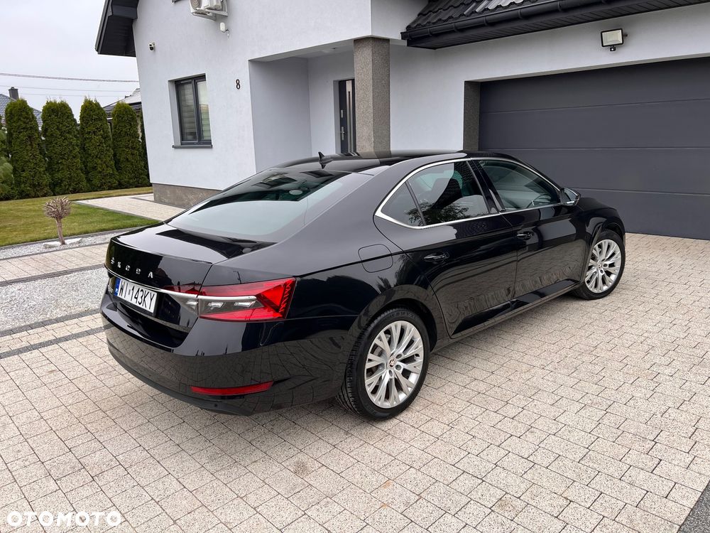 Skoda Superb 2021 photo 3