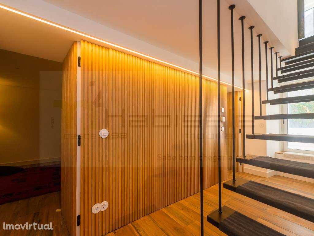 T3+1 duplex com jardim junto do palácio de Queluz - Grande imagem: 3/52