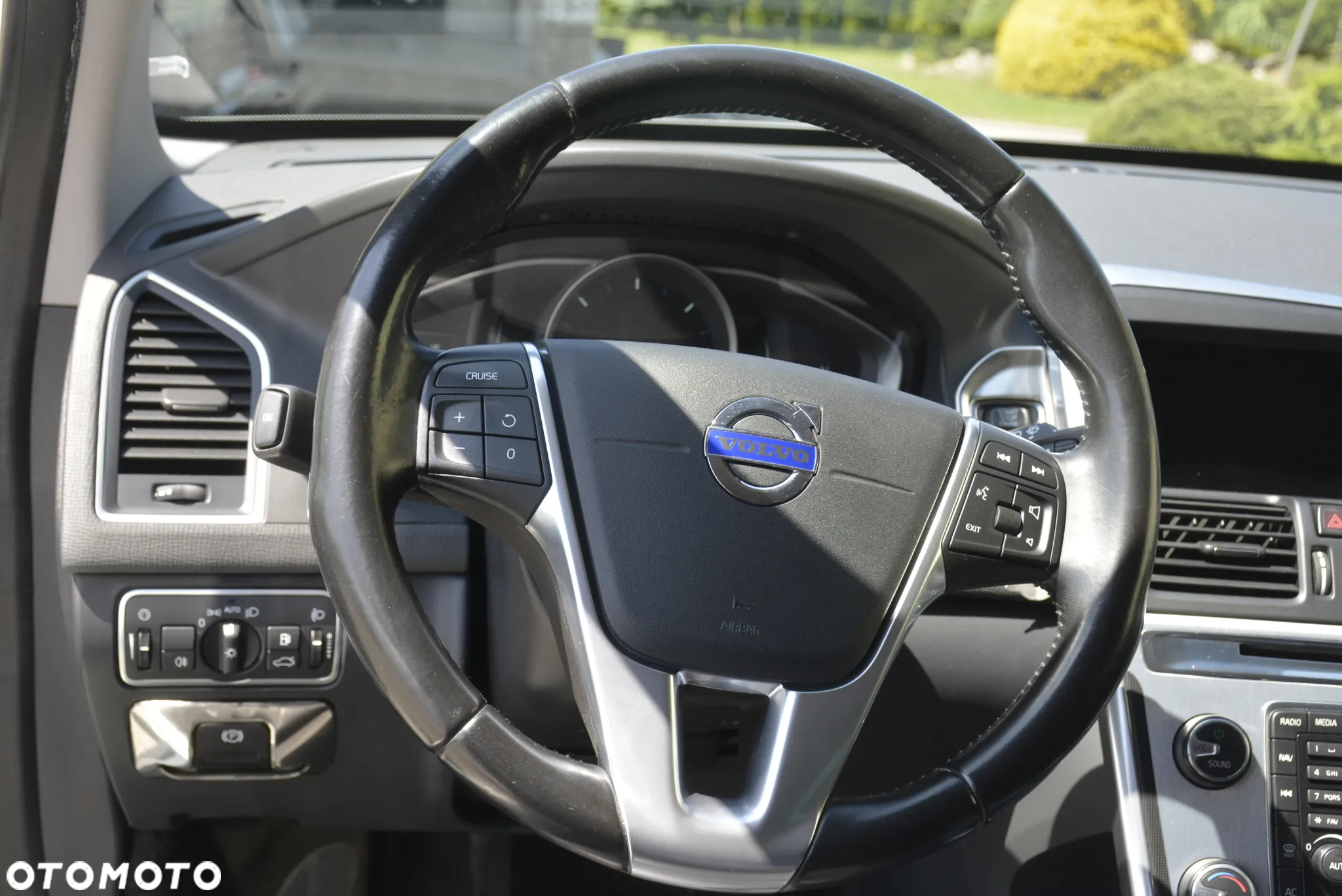 Volvo XC 60 D3 Drive-E Ocean Race - 25