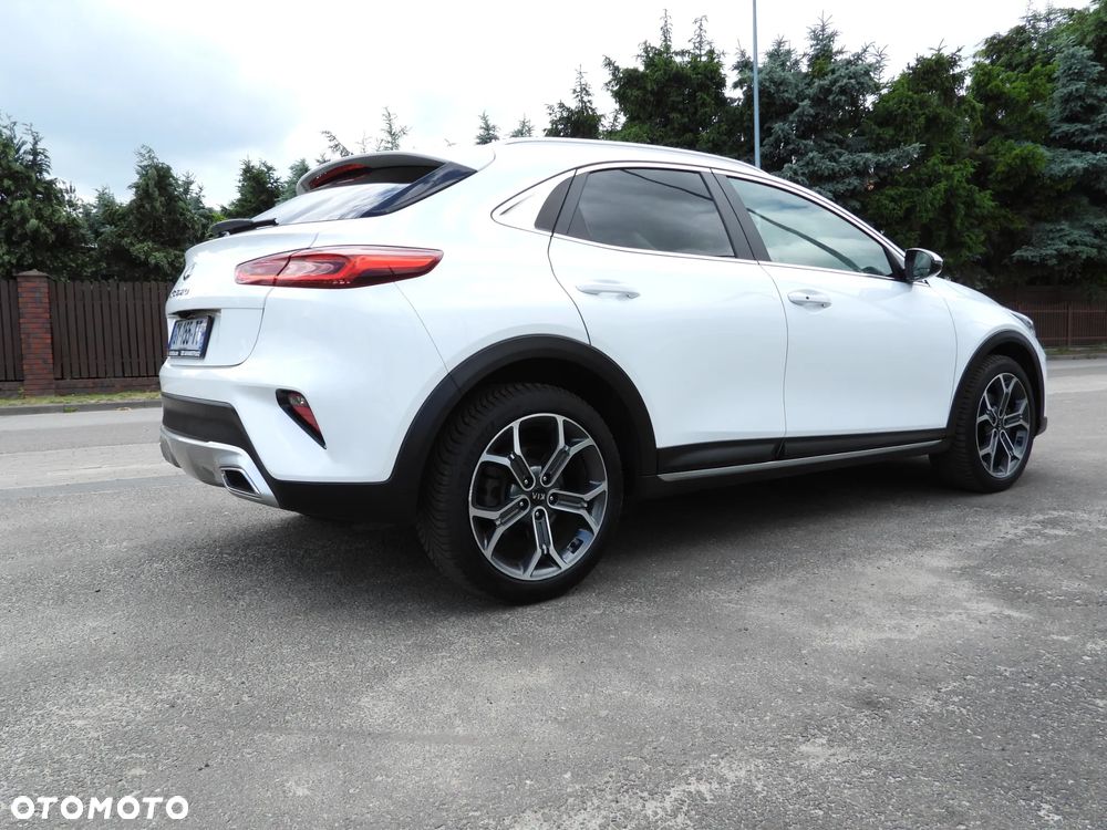 Kia XCeed - 8