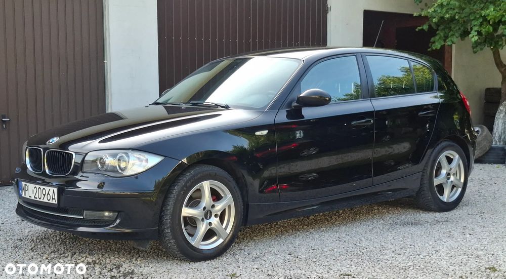 BMW Seria 1 118i - 3