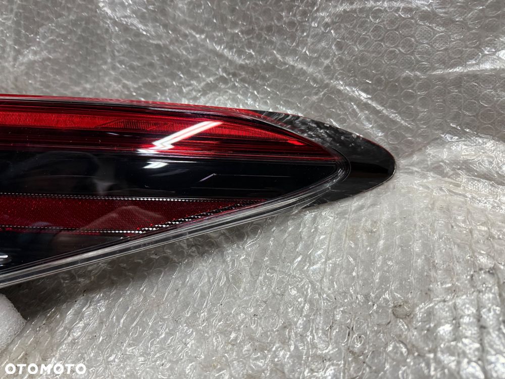 LAMPA TYŁ PRAWA TOYOTA CAMRY IX LED - 9