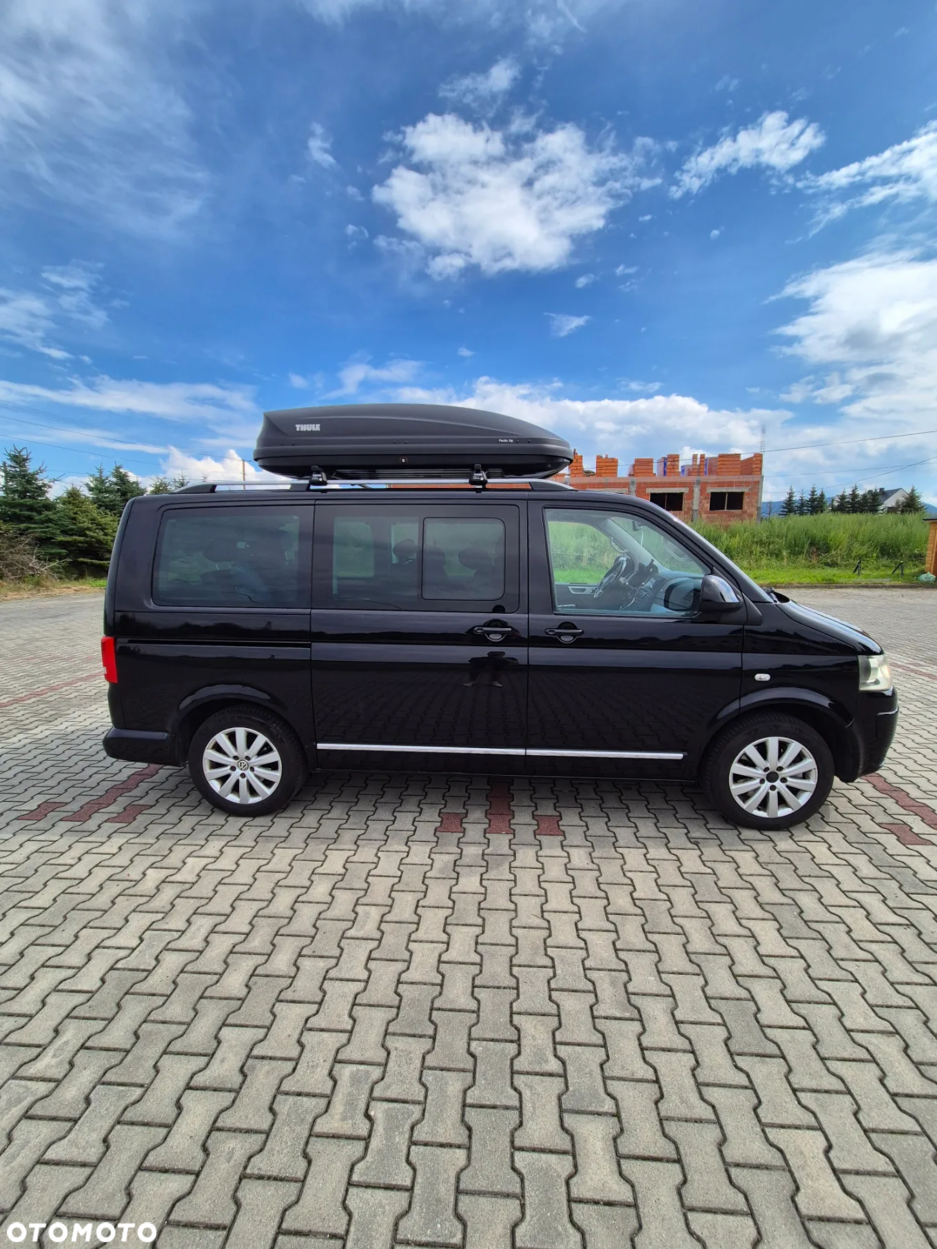 Volkswagen Multivan - 4