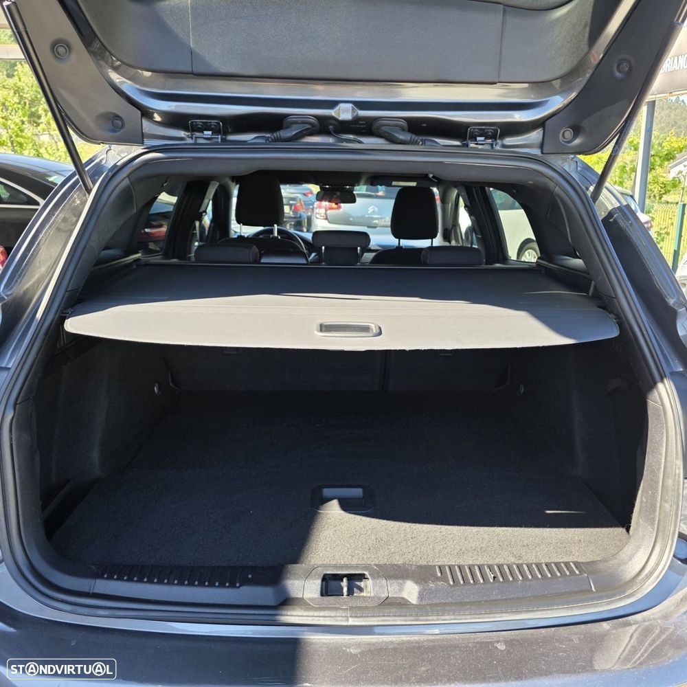 Ford Focus 1.5 TDCi ECOBlue ST-Line - 37