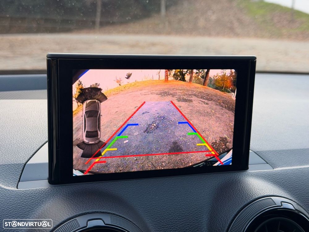 Audi Q2 1.6 TDI Sport - 17