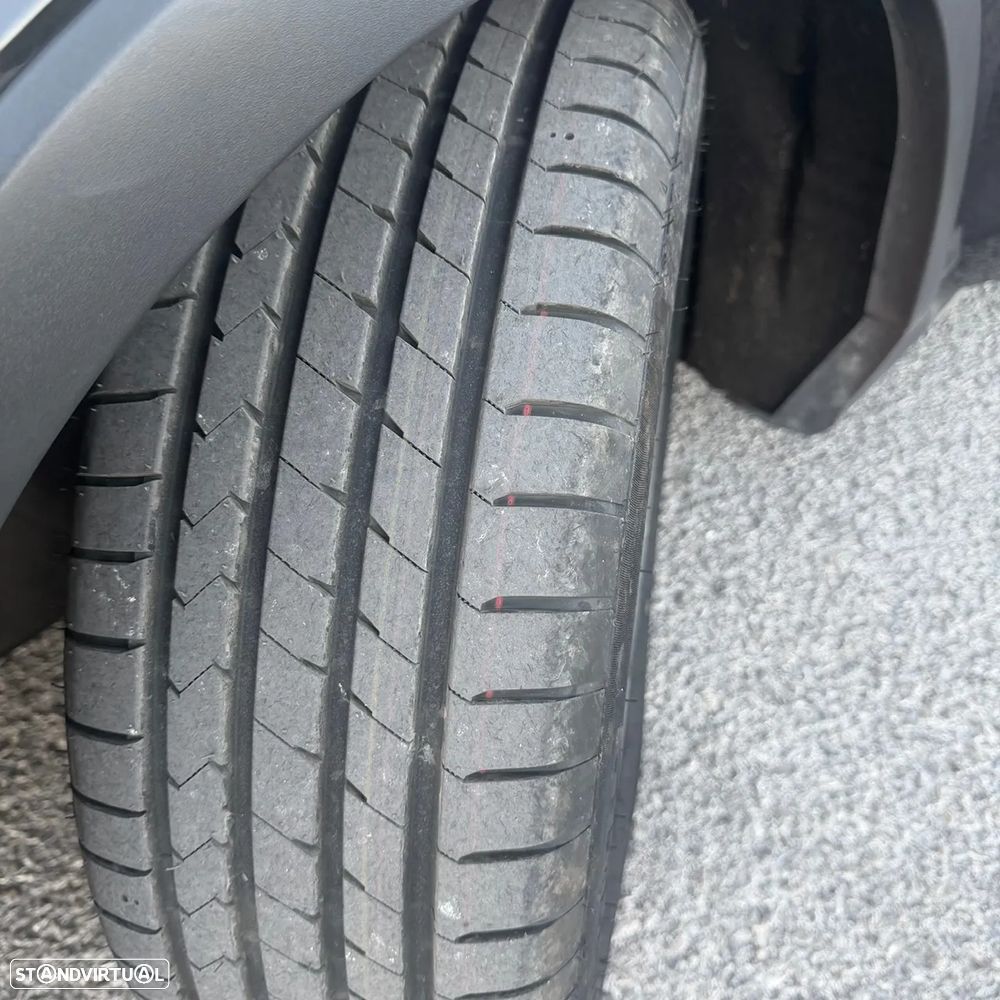 Ford Focus SW 1.0 EcoBoost Active X - 30