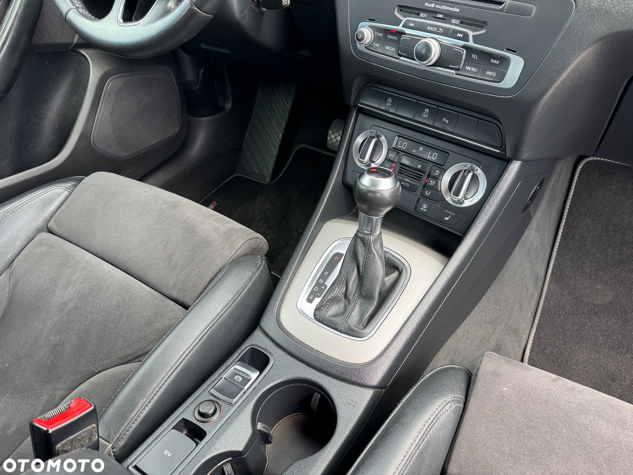 Audi Q3 2.0 TDI Quattro S tronic - 28