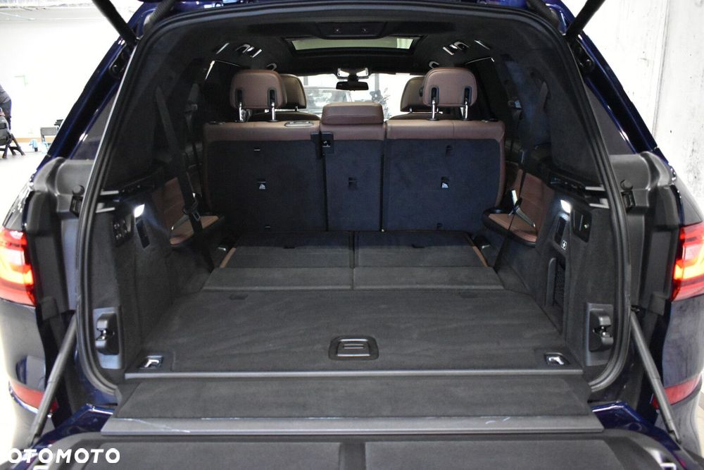 BMW X7 - 35