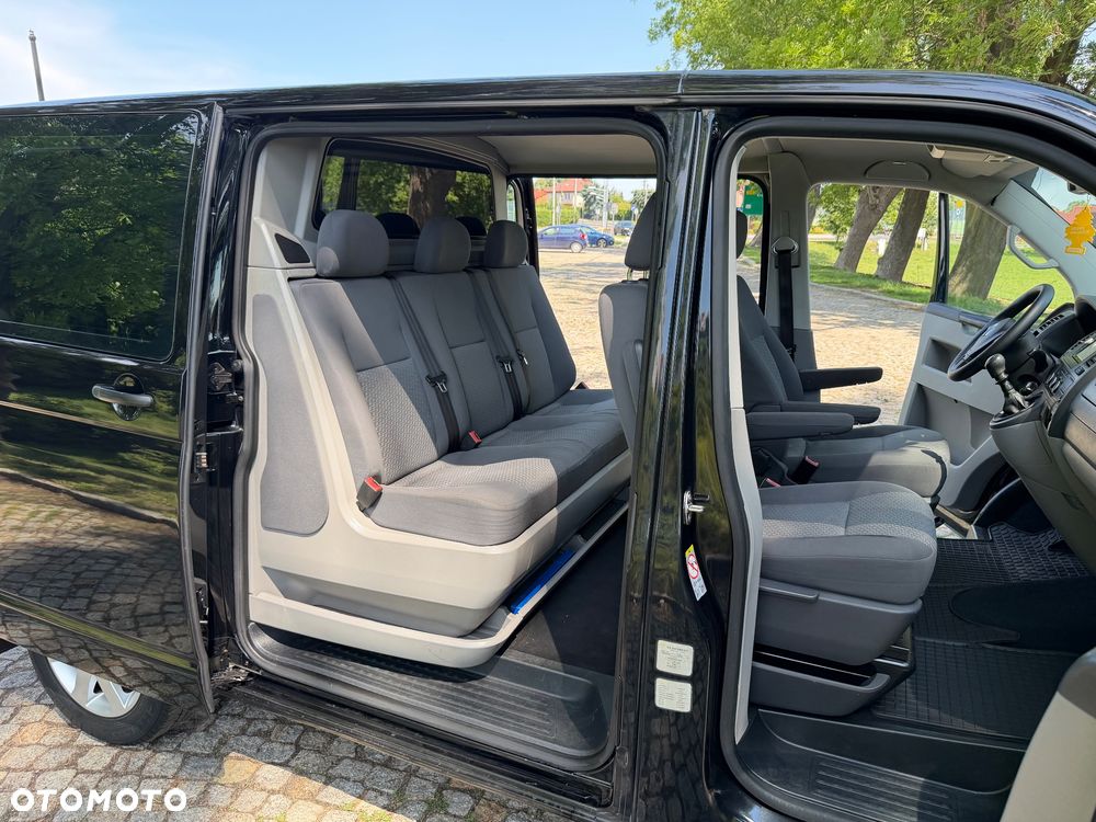 Volkswagen Transporter - 22
