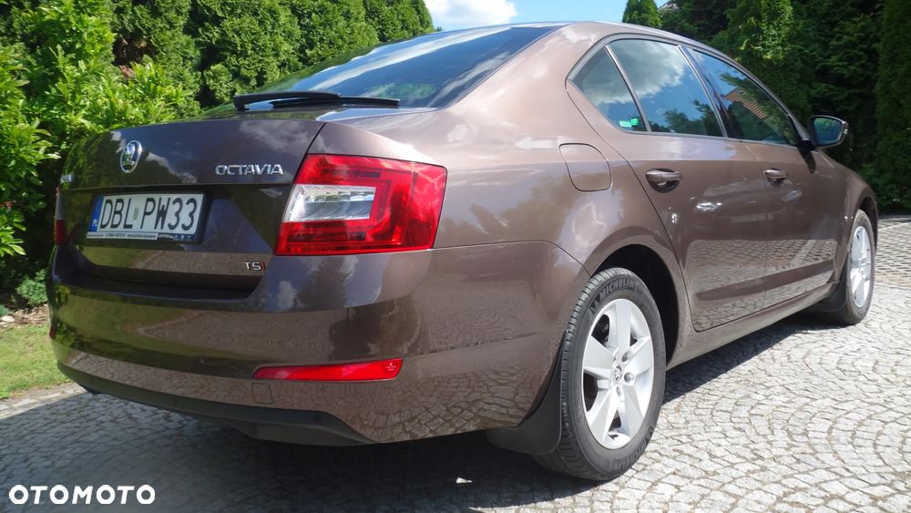 Skoda Octavia 1.4 TSI Ambition - 9