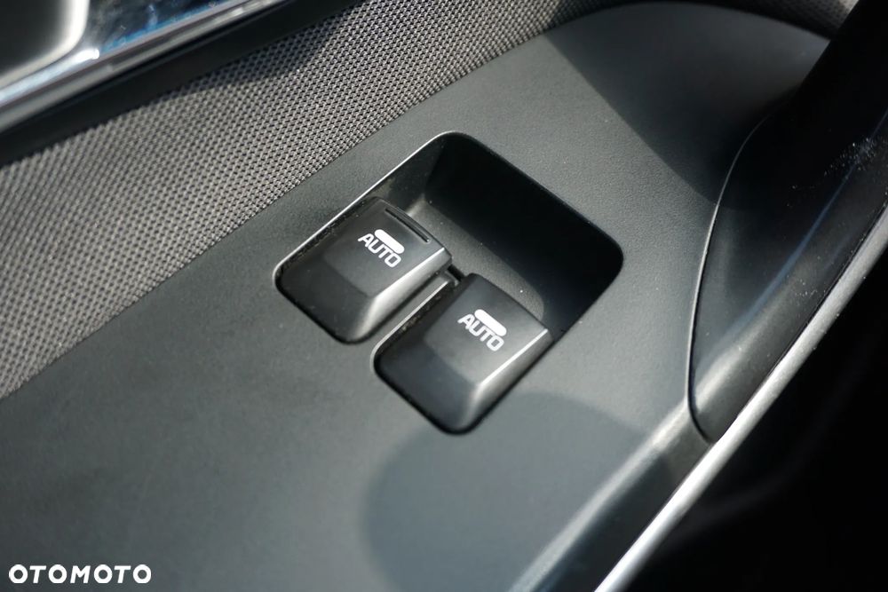 Kia Ceed 1.6 GDI M - 21