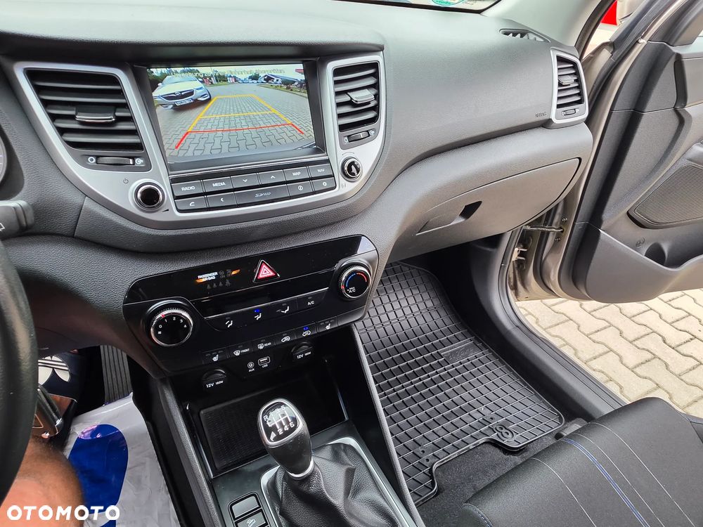 Hyundai Tucson 1.6 GDi Comfort 2WD - 21