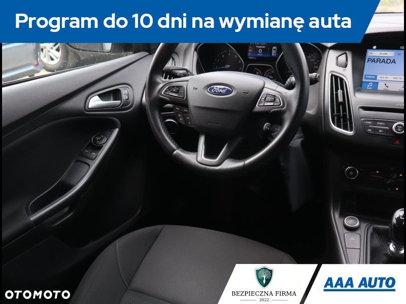 Ford Focus - 8
