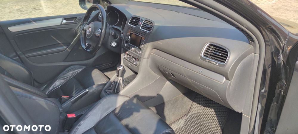 Volkswagen Golf - 12