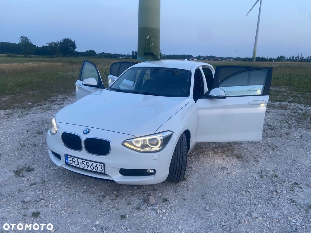 BMW Seria 1 114i - 14
