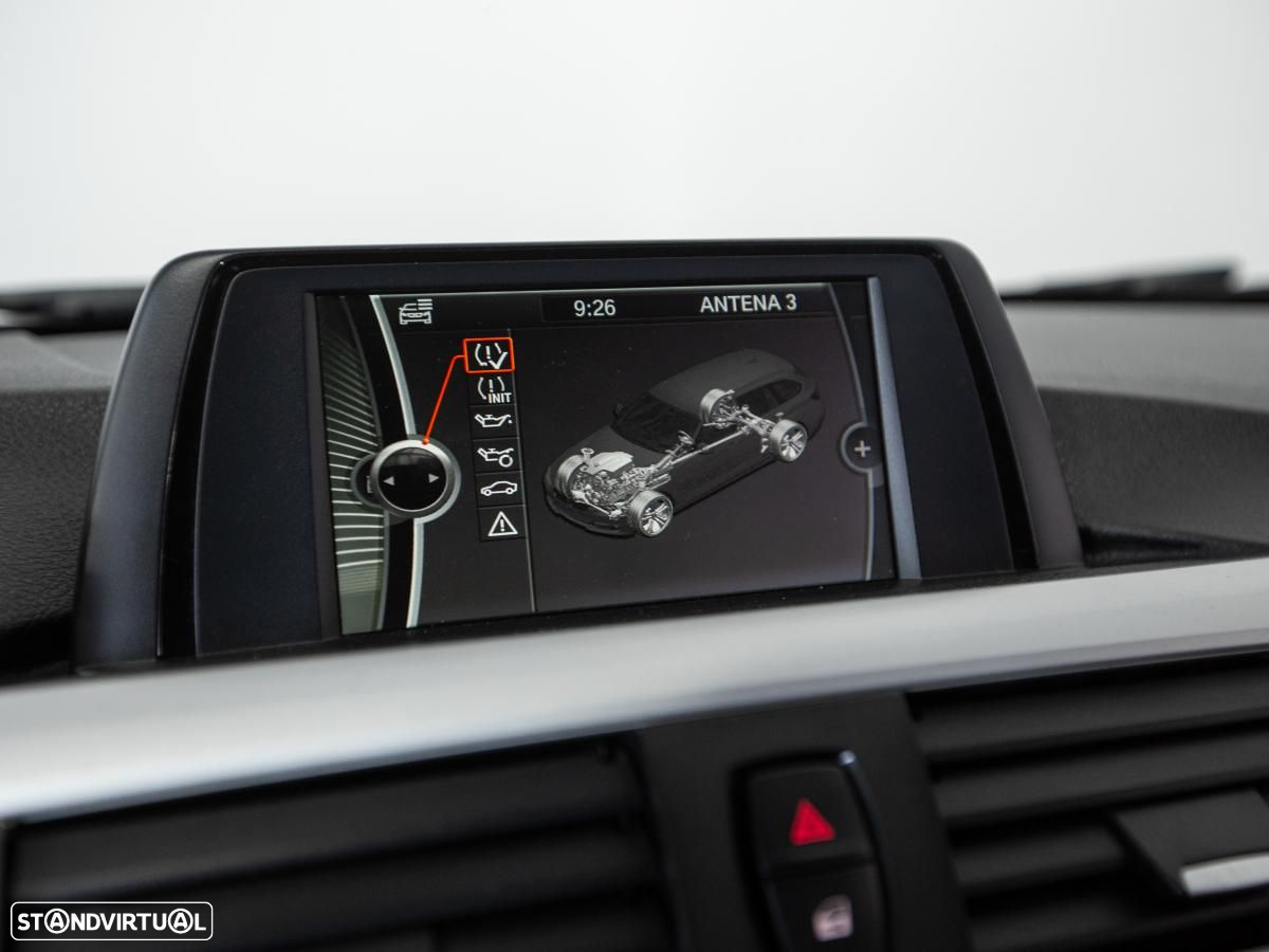 BMW 320 - 18