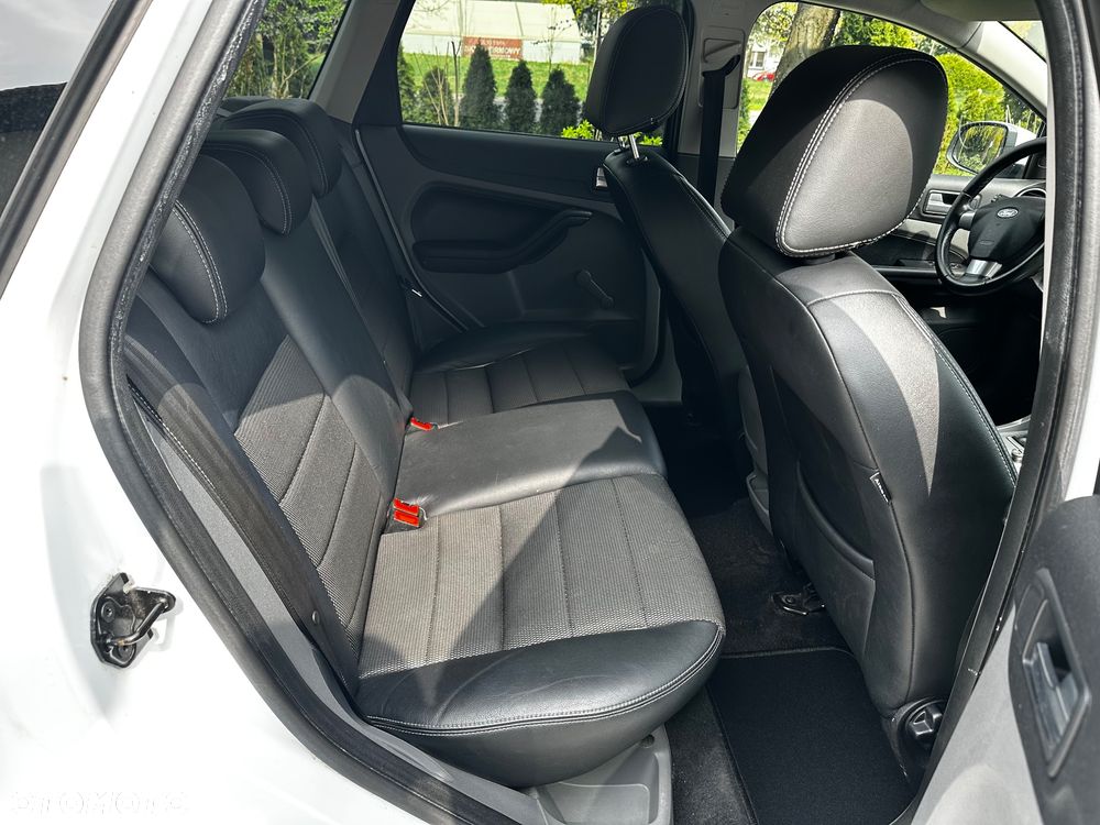 Ford Focus 1.8 FF Trend - 8