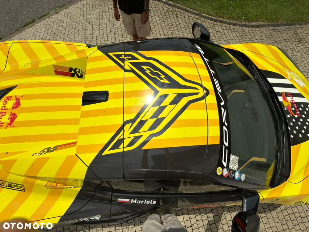 Chevrolet Corvette - 7