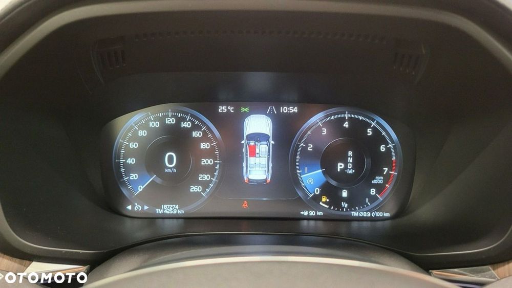 Volvo XC 60 - 16