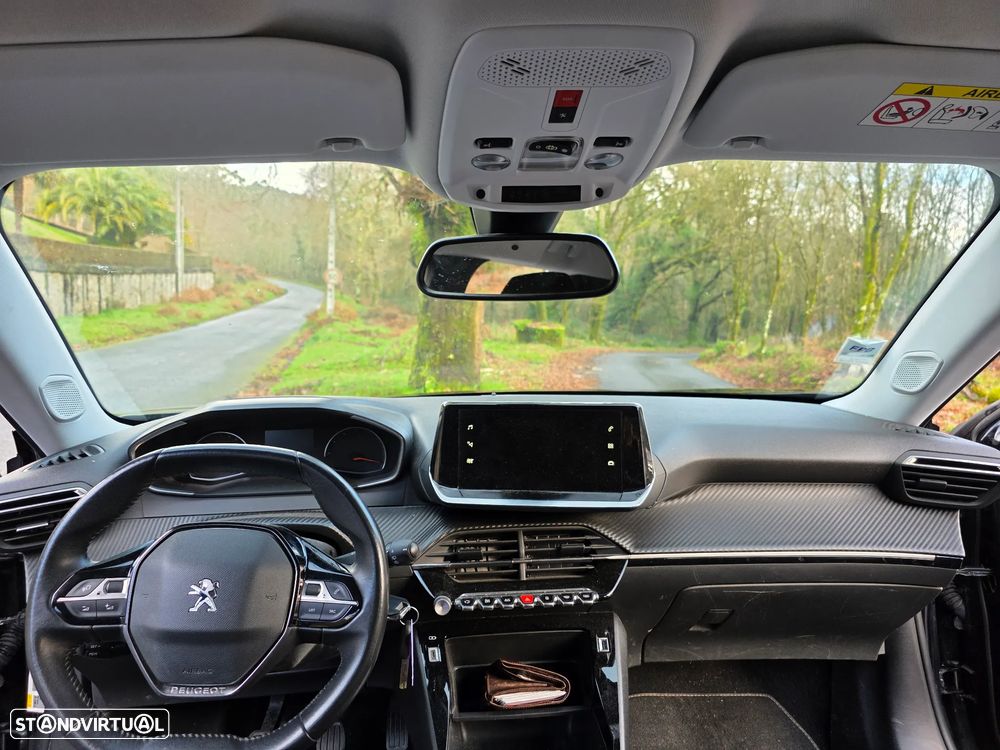 Peugeot 2008 - 22