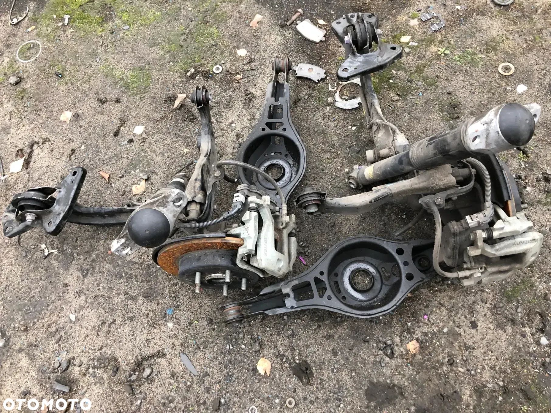 ZWROTNICA WAHACZ TYŁ LEWA LUB PRAWA  STRONA LEXUS UX 22r   gwa! - 1