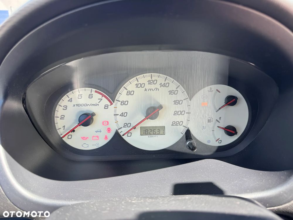 Honda Civic 1.6i Sport - 12