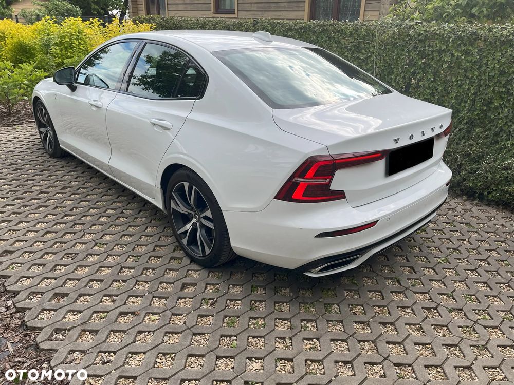 Volvo S60 T4 R-Design - 5