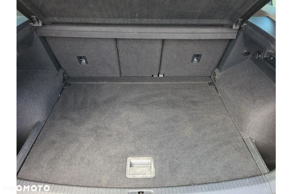 Volkswagen Tiguan 2.0 TSI 4Mot Elegance DSG - 11