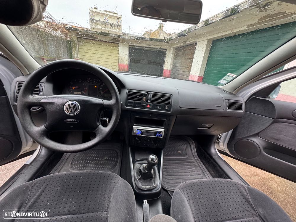VW Golf 1.4i Confortline AC - 10