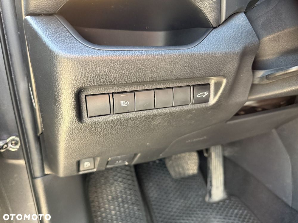 Toyota RAV4 - 12