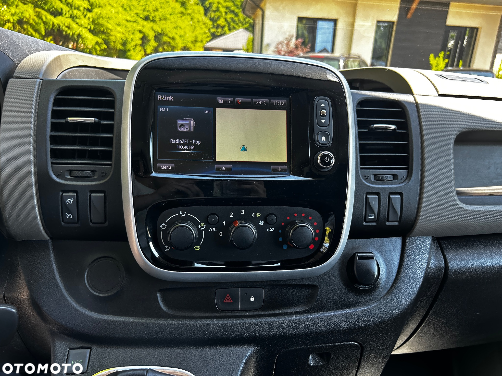 Renault Trafic - 13