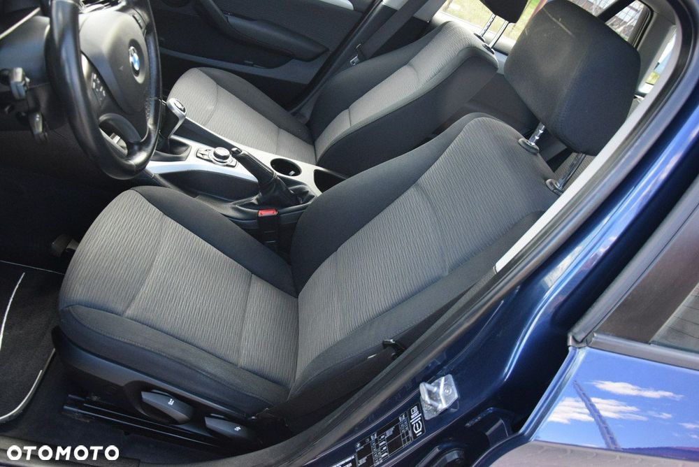 BMW X1 sDrive18d - 31