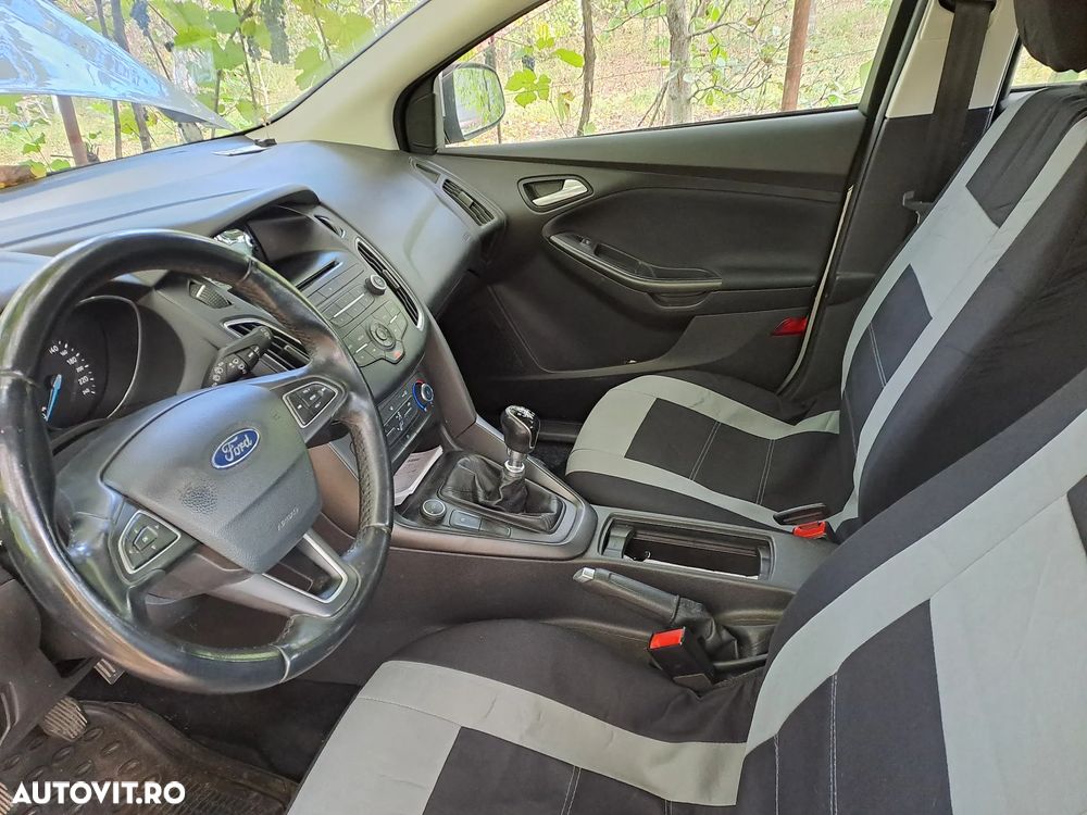 Ford Focus 1.0 EcoBoost Trend Edition - 5