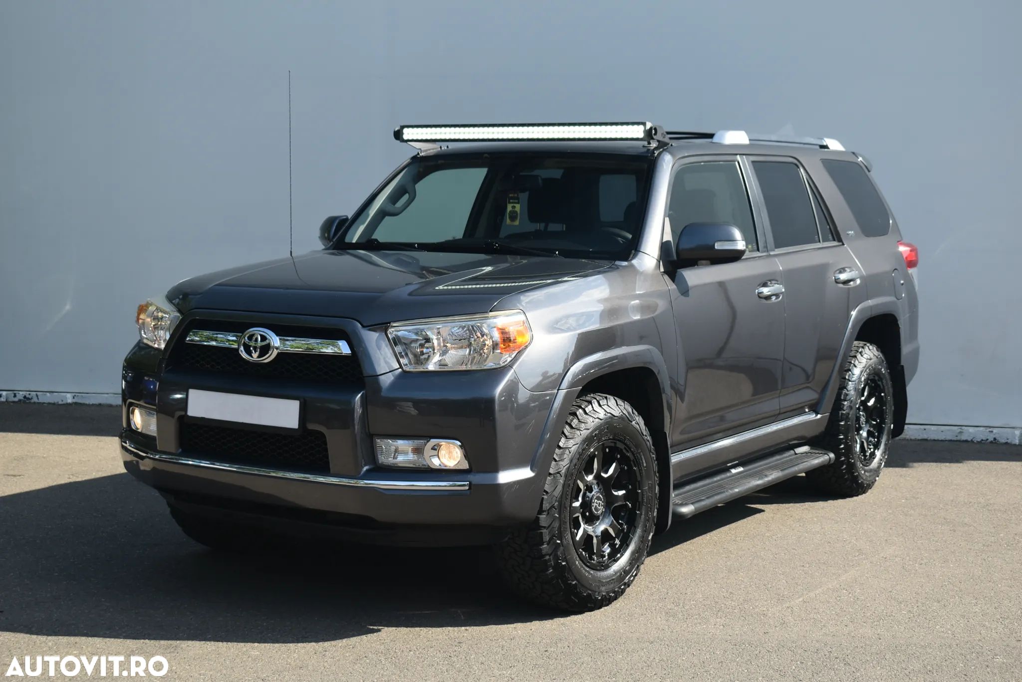 Toyota 4Runner - 1