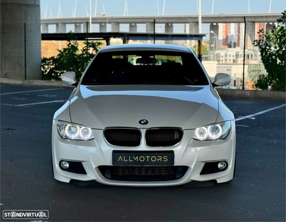 BMW 320 d Coupe Edição M Auto - 2