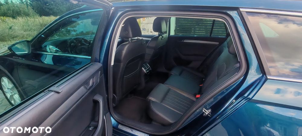 Skoda Superb Combi 1.6 TDI DSG Style - 10