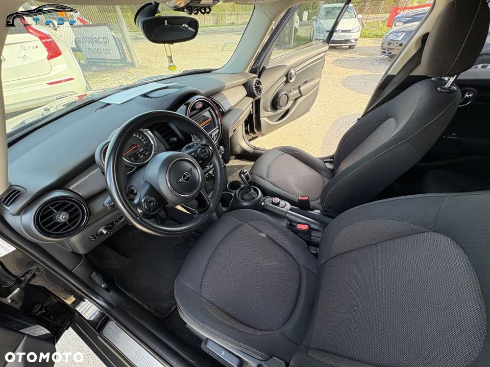 MINI Cooper 60 Years Chili - 18