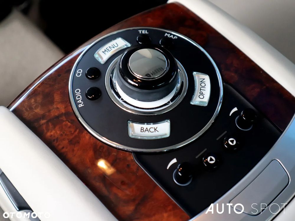 Rolls-Royce Ghost Standard - 32