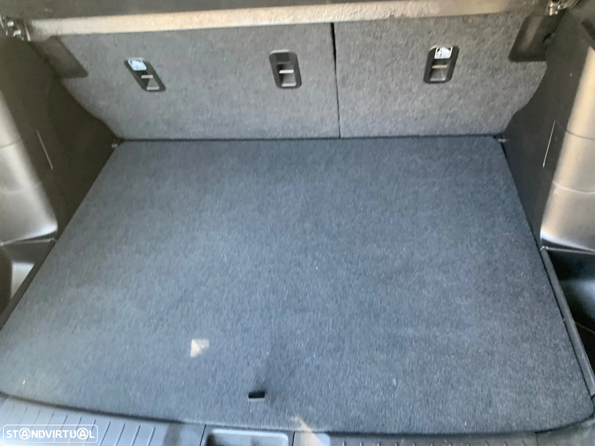 Suzuki Vitara 1.0T GLE - 7
