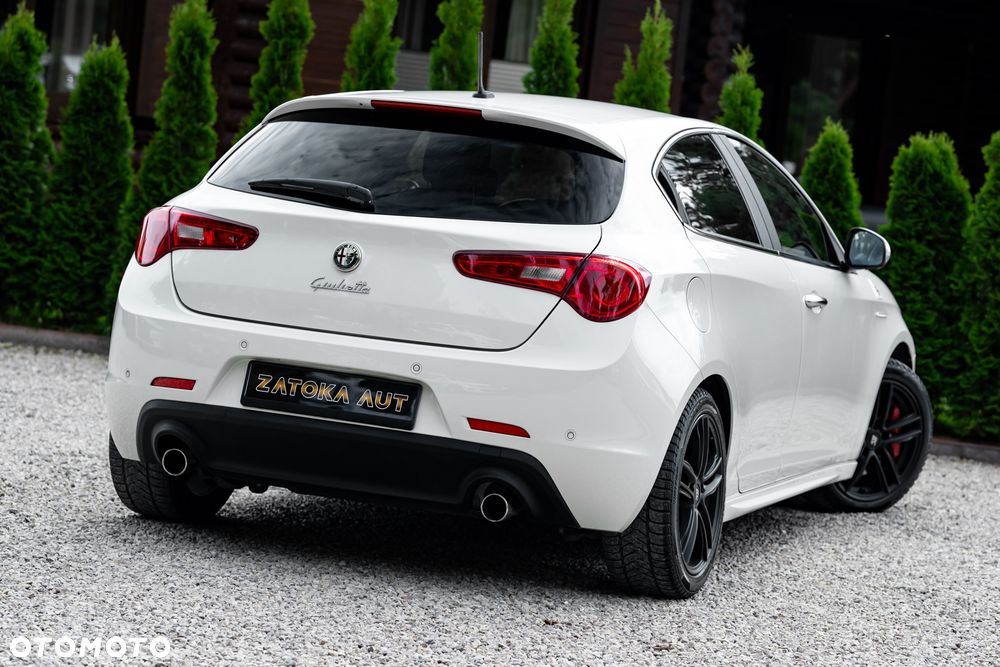 Alfa Romeo Giulietta 1.8 TBi 16V Quadrifoglio Verde - 13