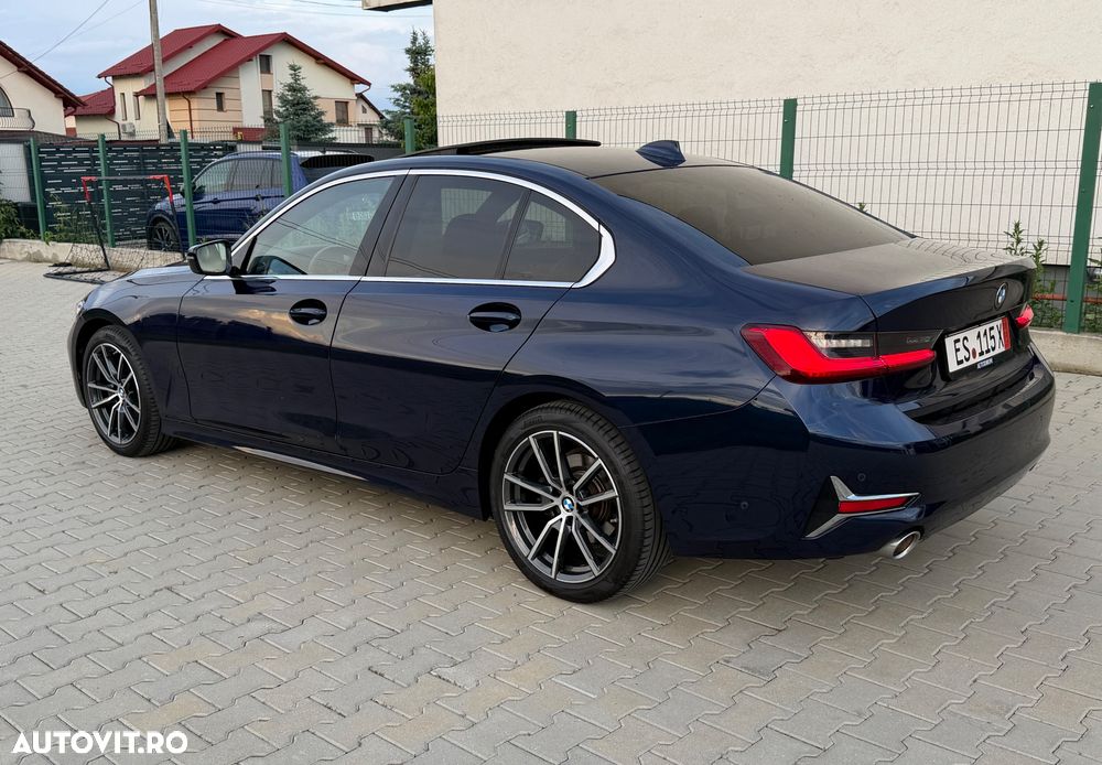 BMW Seria 3 320d Sport-Aut. Luxury Line - 15