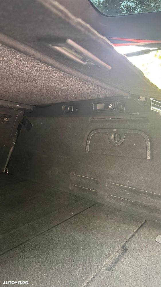 Renault Laguna dCi 175 FAP Aut. Bose Edition - 26
